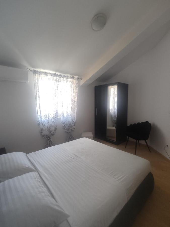 וודיצה Apartments Villa Dalmatina מראה חיצוני תמונה