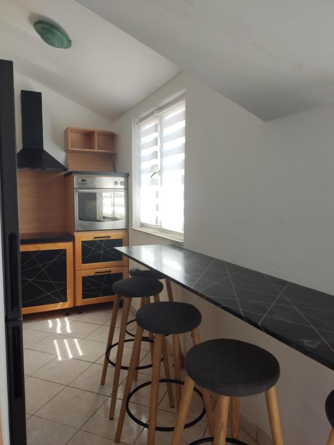 וודיצה Apartments Villa Dalmatina מראה חיצוני תמונה