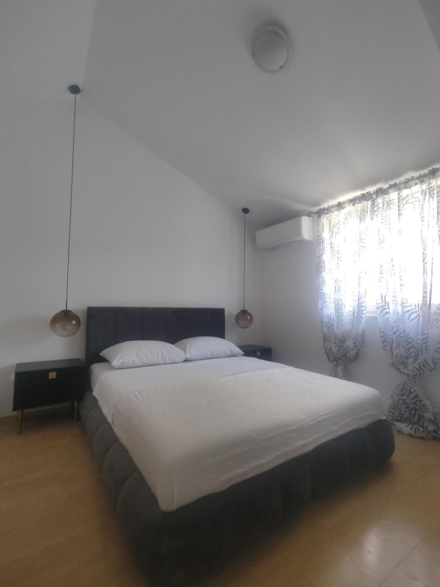 וודיצה Apartments Villa Dalmatina מראה חיצוני תמונה
